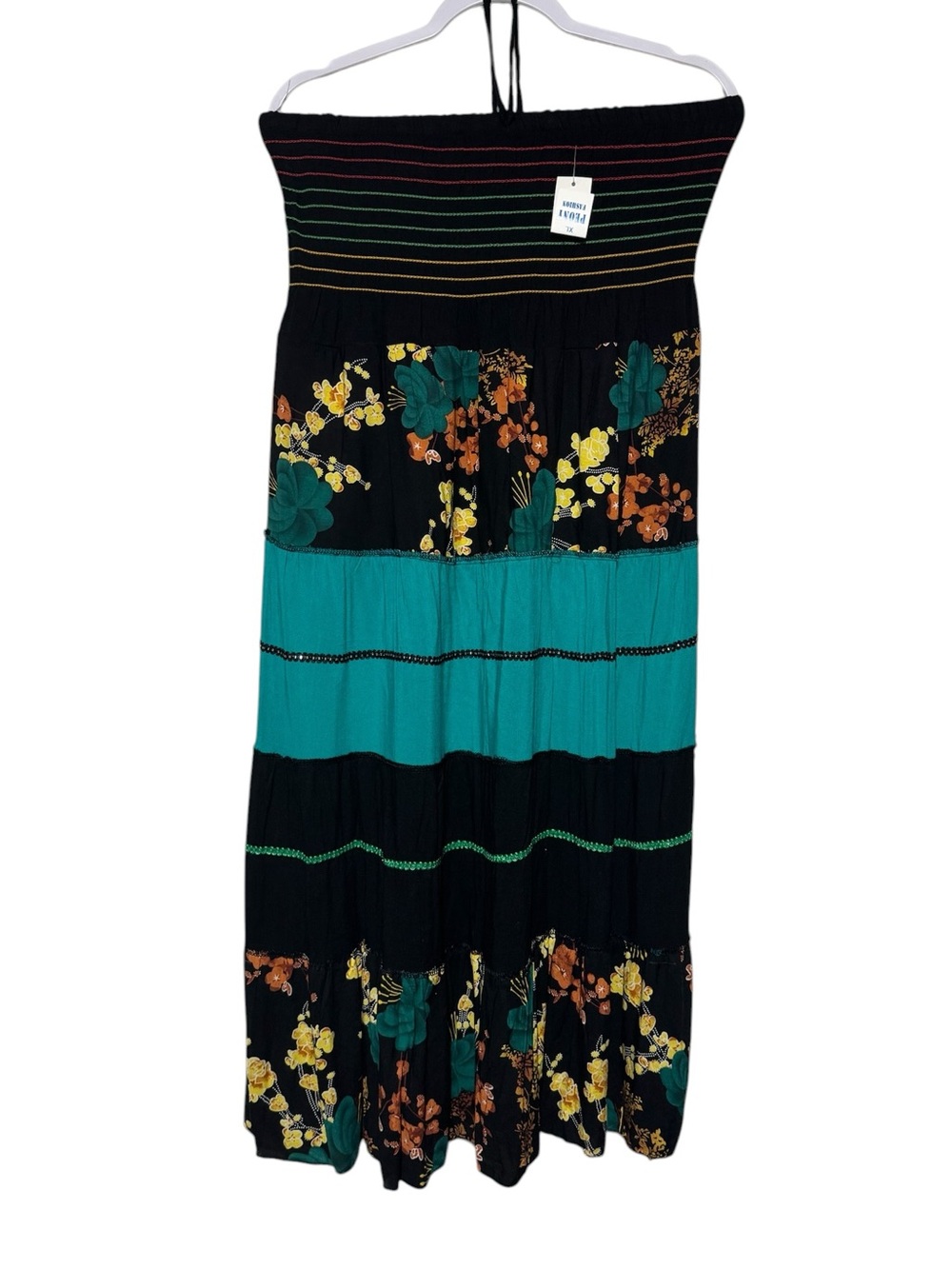NWT Floral Tiered Halter Dress Size Medium Summer Tropical Hippie Smocked Rwsort